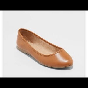 🆕UNIVERSAL THREAD BALLET FLATS COGNAC SIZE 6
